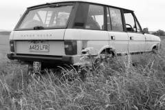 classic-four-door-range-rover-v8