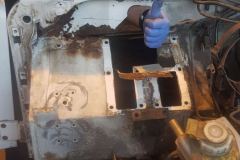 land-rover-300-tdi-bulkhead-restoration-1