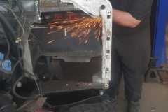 land-rover-300-tdi-bulkhead-restoration-11