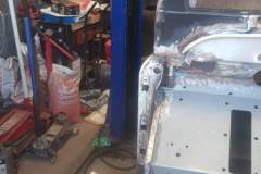 land-rover-300-tdi-bulkhead-restoration-7