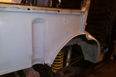 land-rover-classic-welding-restoration-4