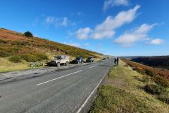 land-rover-horse-shoe-pass