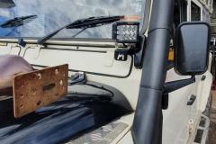 led-sidewinder-lights-flashing-beacon-terrafirma-windscreen-light-bracket-mount-2